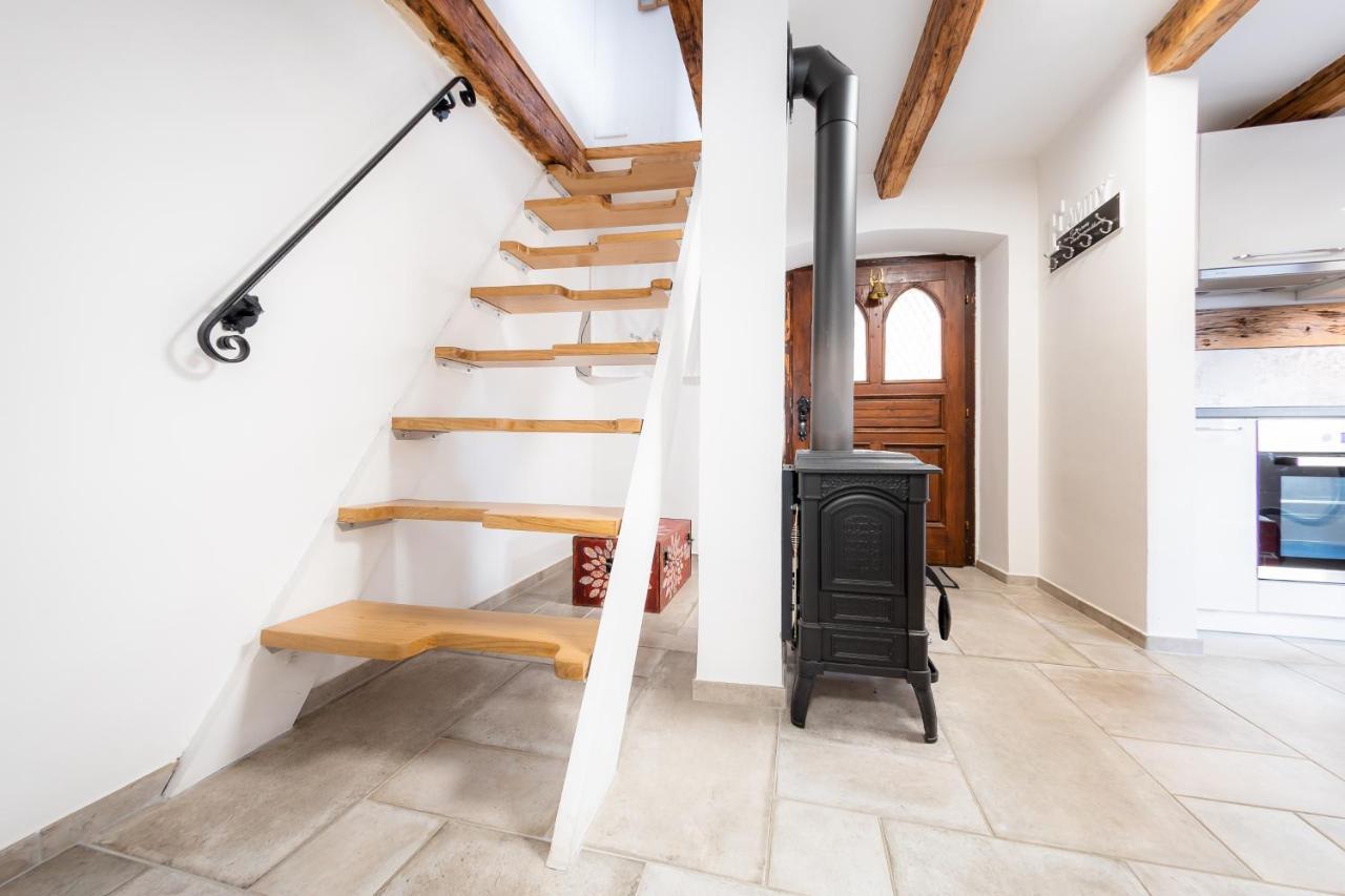 Apartment Villa Irena Great For A Family Holiday With Free Parking And Ev Station Ajdovščina エクステリア 写真